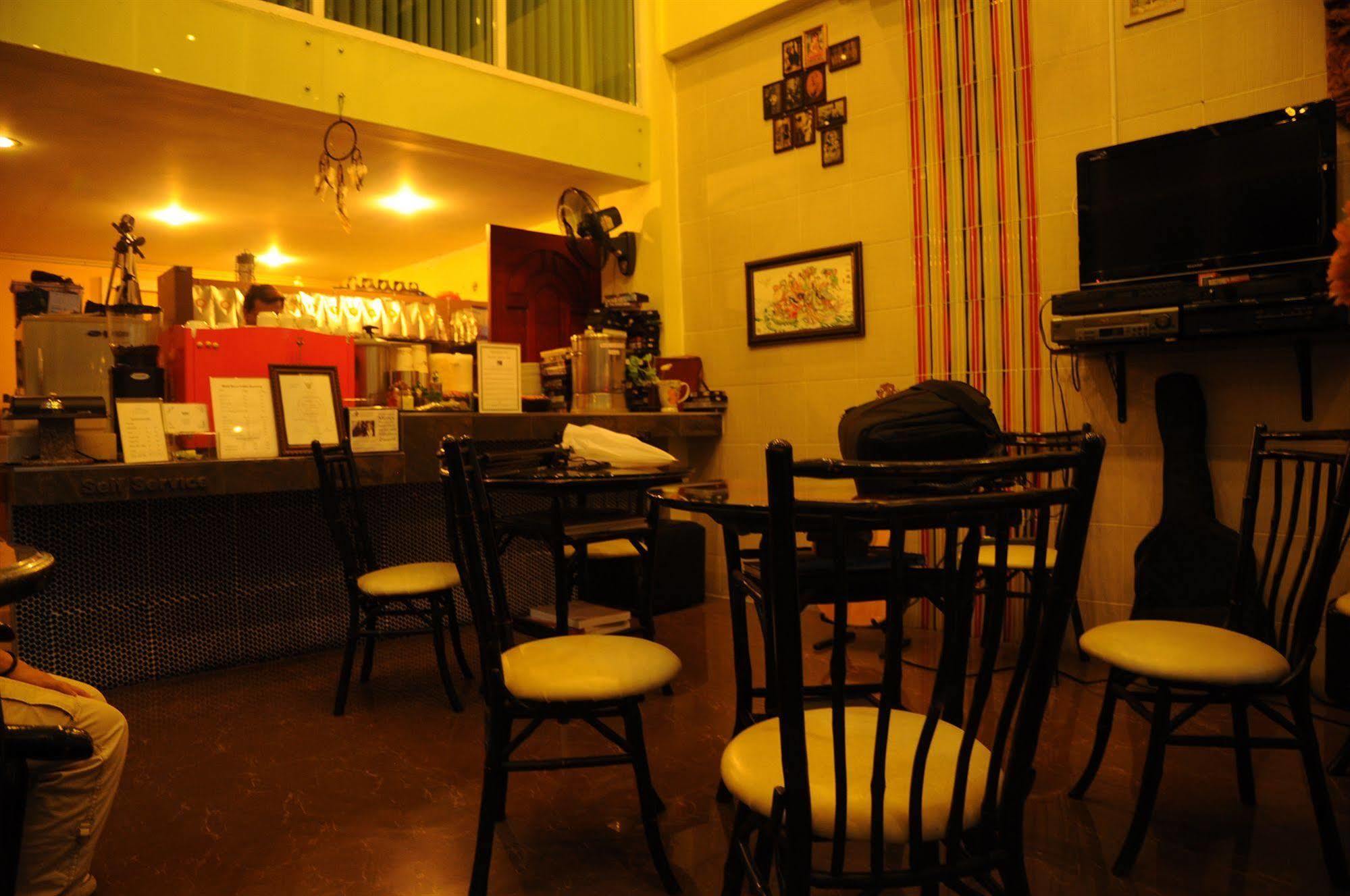 Lodge 61 Hotel Бангкок Экстерьер фото